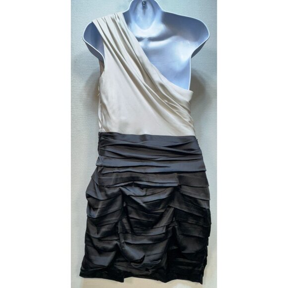 Express Women's One Shoulder Bodycon Dress Size 10 Beige Black Pleated Side Zip - Picture 2 of 9